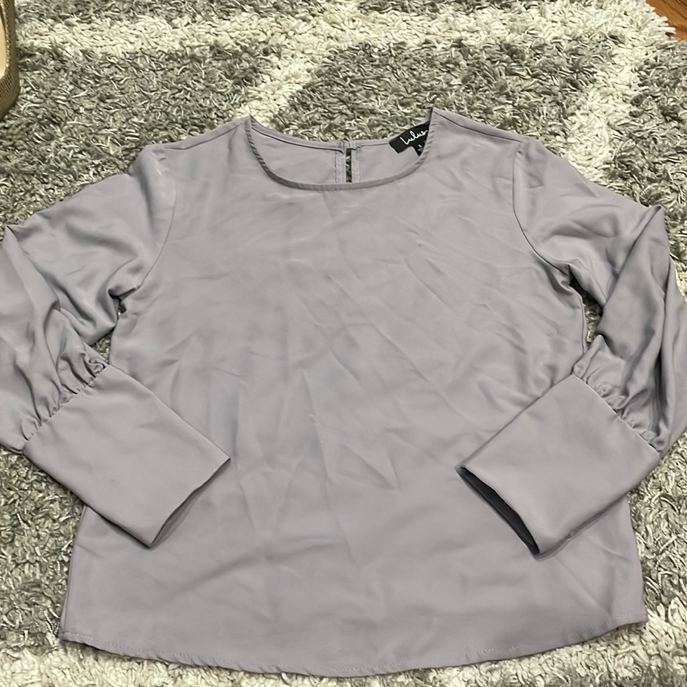 Lulu’s long sleeve top grayish/purplish color size S
